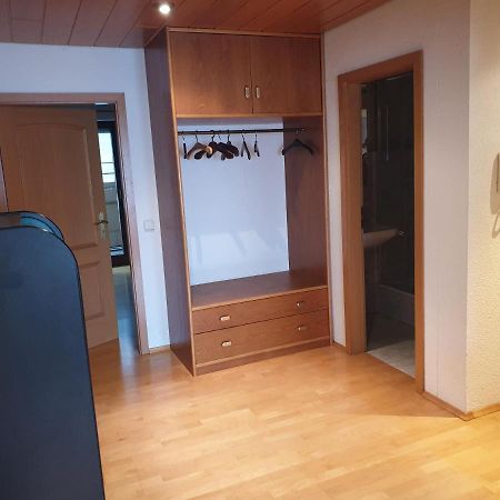 Wohnung Fuer 4 Personen, 2 Schlafzimmer, 2 Parkplaetze, Wlan Constança Exterior foto