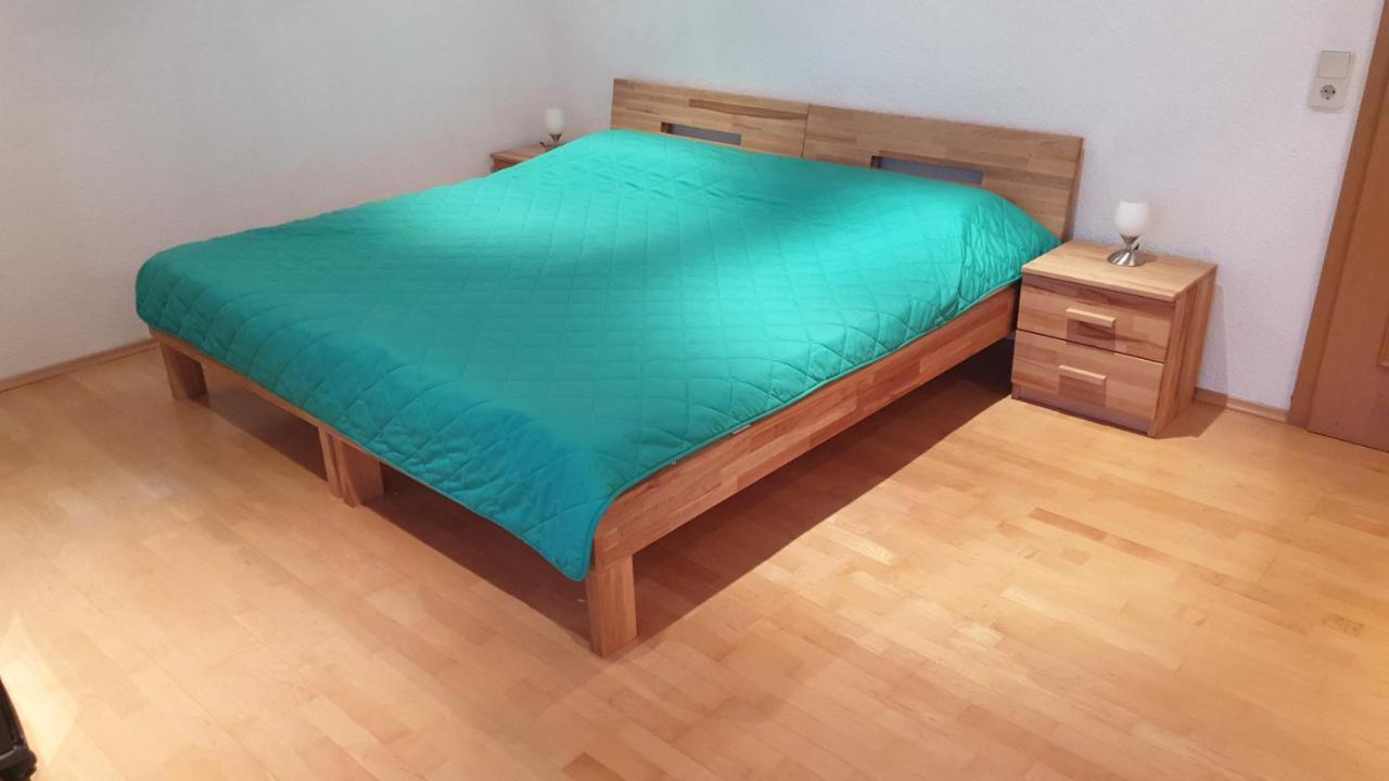 Wohnung Fuer 4 Personen, 2 Schlafzimmer, 2 Parkplaetze, Wlan Constança Exterior foto